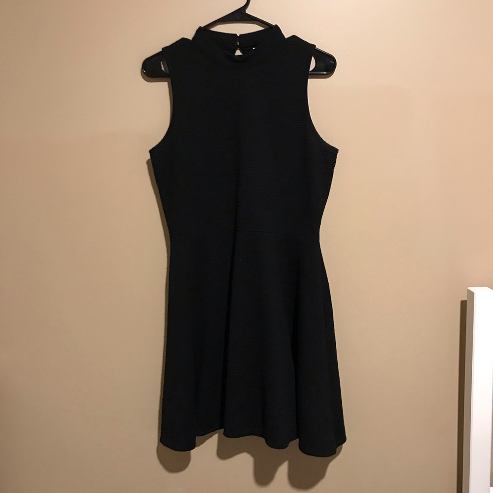 BLack‎ A Line Decree Dress Size Large